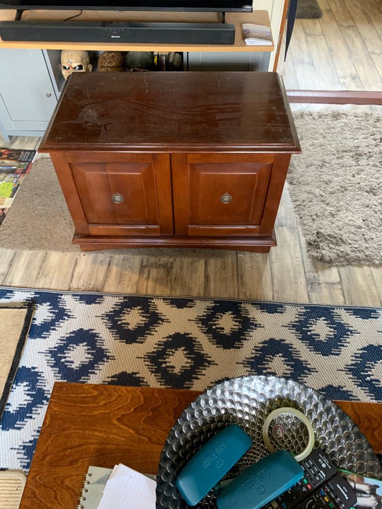TV cabinet 