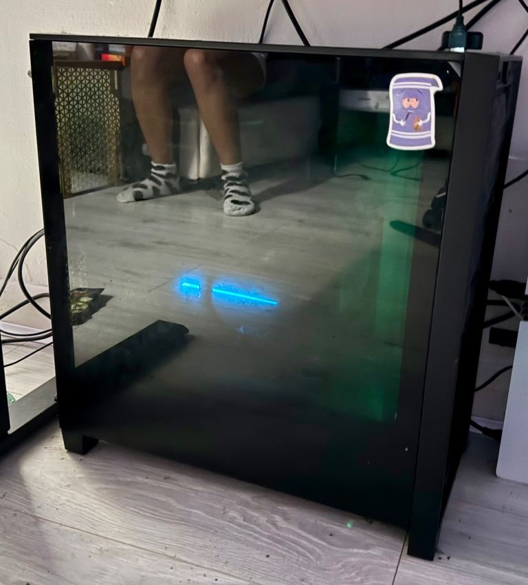 Rtx 5070 High End Gaming Setup “Worth £2500” (Check Description For All Specific Parts And Others)