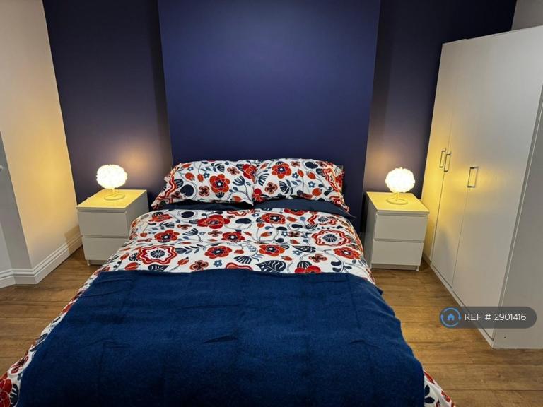 1 bedroom in Wilderspool Causeway, Warrington, WA4 (#2901416)