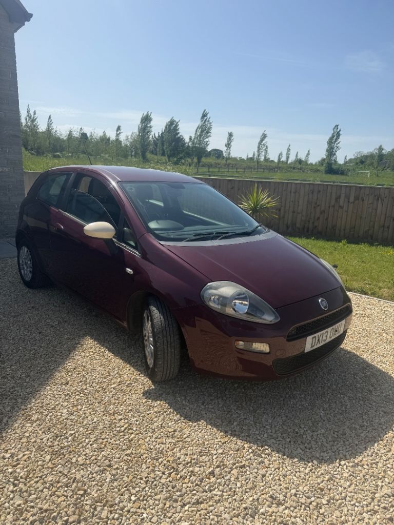 Fiat, PUNTO, Hatchback, 2013, Manual, 1368 (cc), 3 doors
