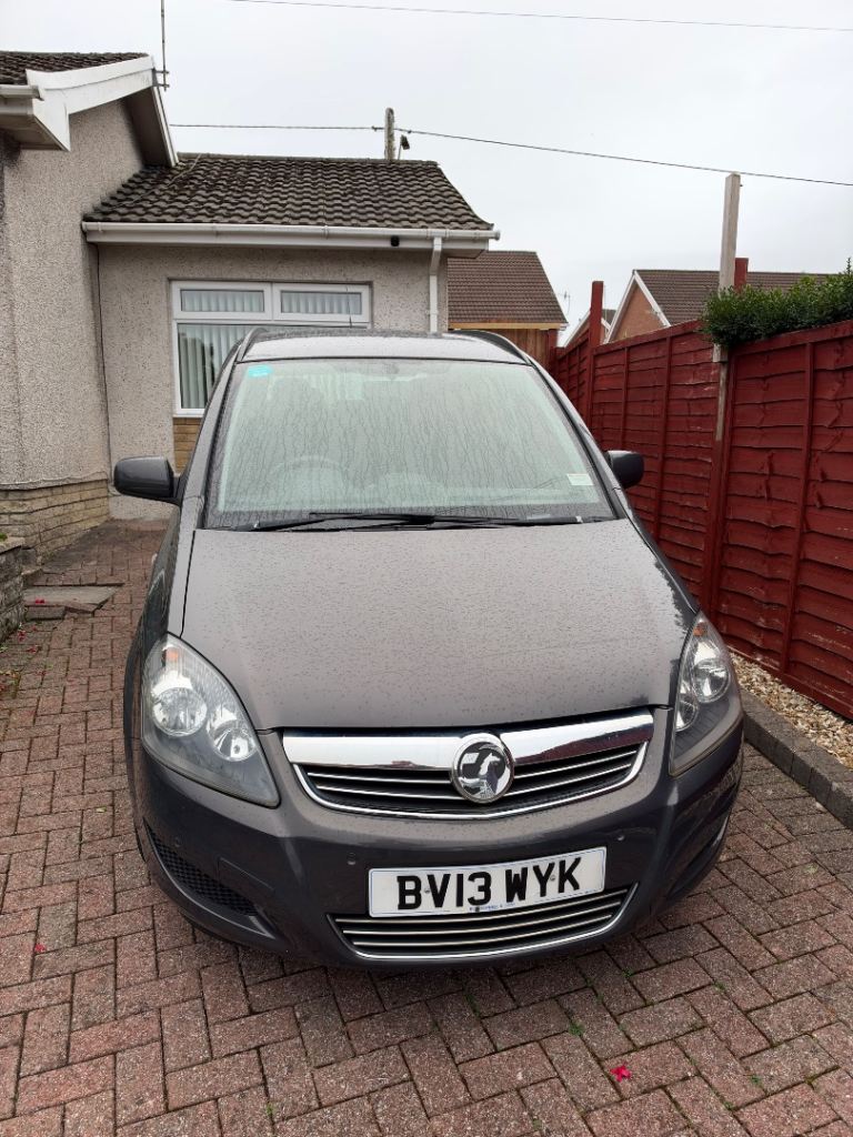 Vauxhall, ZAFIRA, MPV, 2013, Manual, 1686 (cc), 5 doors