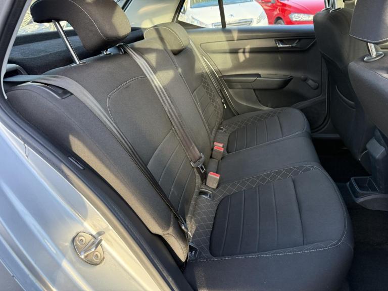 2015 Skoda Fabia 1.2 TSI SE L 5dr DSG HATCHBACK PETROL Automatic