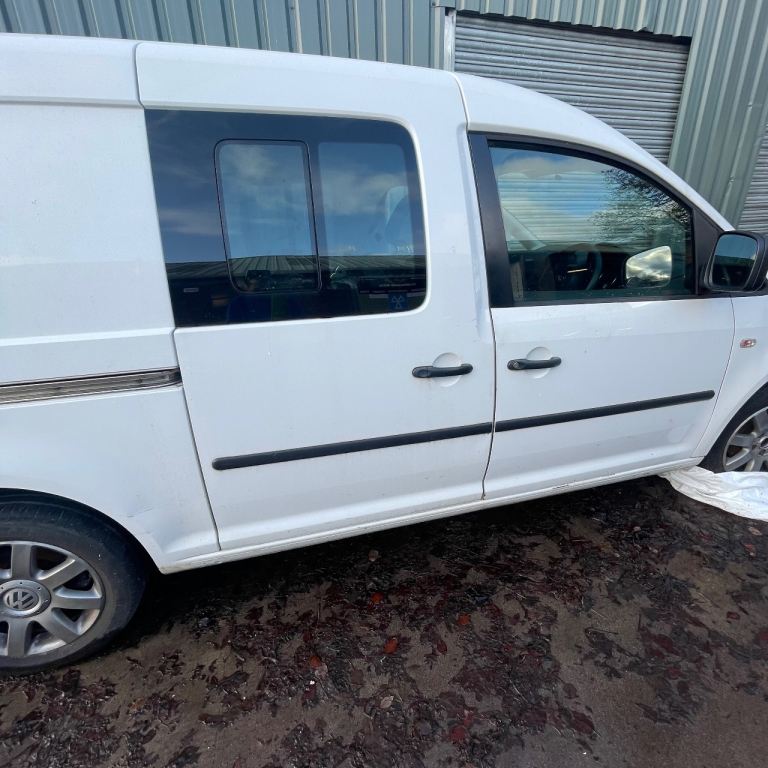 Volkswagen, CADDY MAXI, Panel Van, 2011, Manual, 1598 (cc)