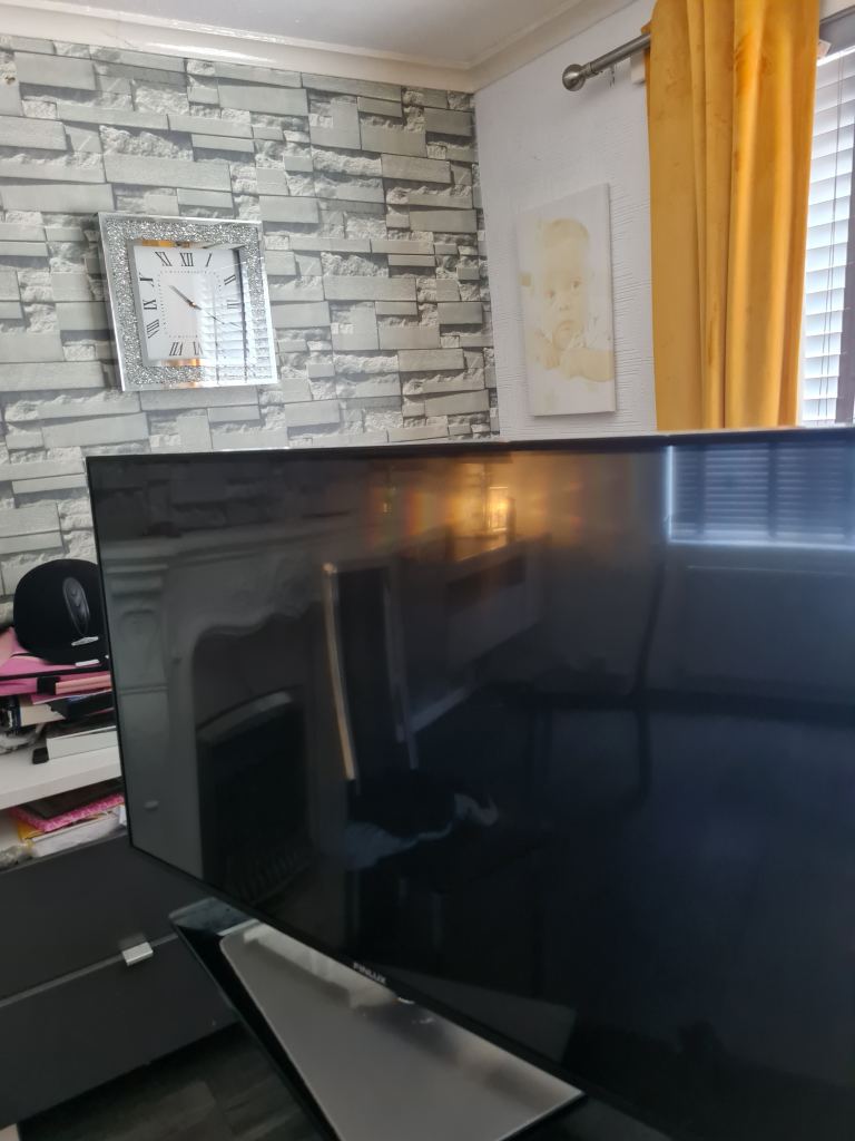 Large Flat Screen TV - Good Condition