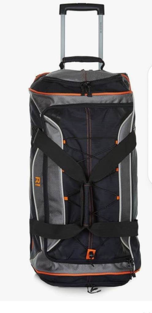 Revelation XL Holdall