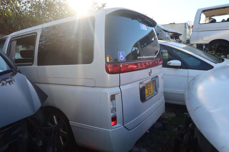 2003 NISSAN ELGRAND E51 3.5 V6 - BREAKING SPARE & REPAIRS