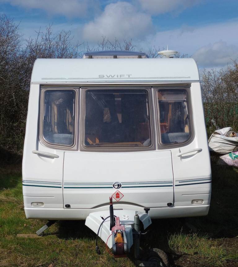 Swift Challenger 53OSE in vgc, lightly used and well maintained 