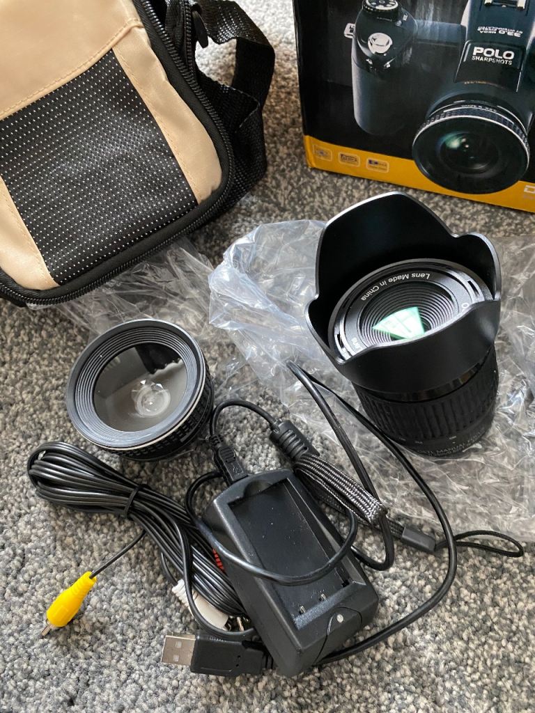 Digital camera 
