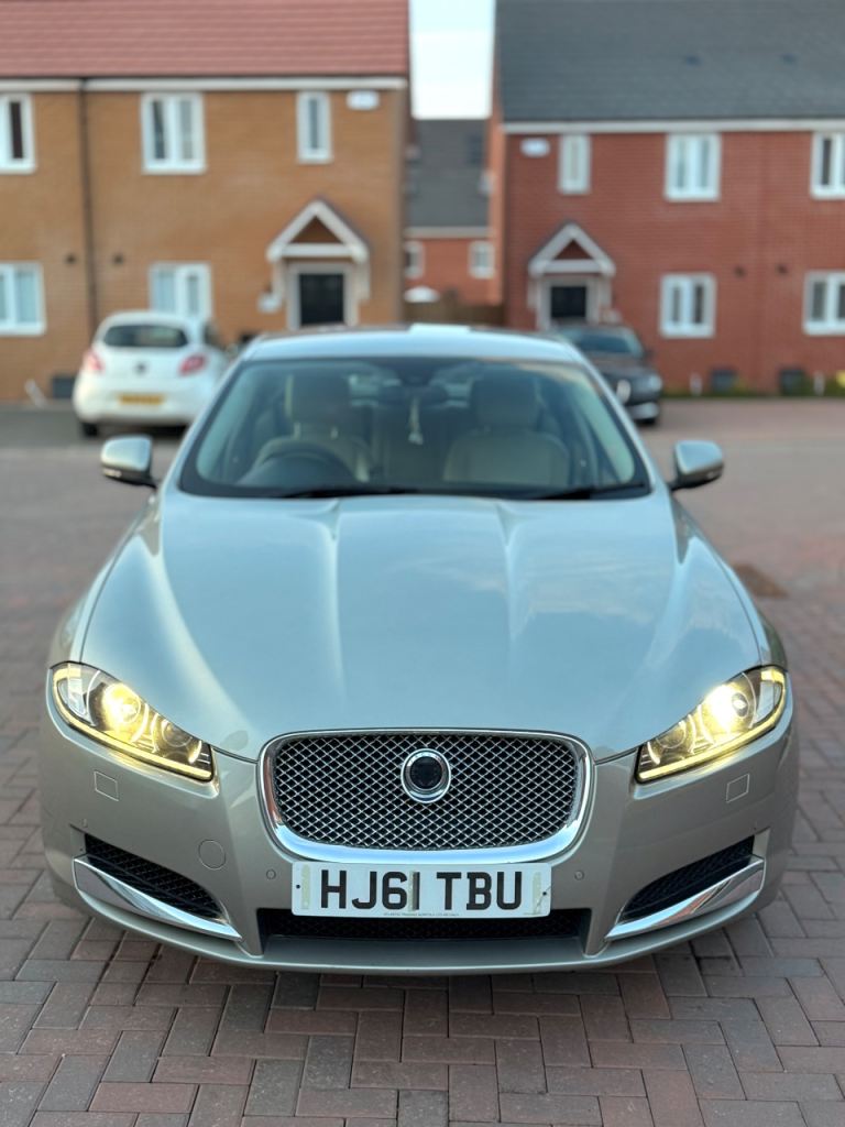 Jaguar, XF, Saloon, 2011, Other, 2179 (cc), 4 doors