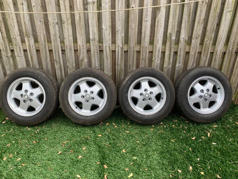 Jaguar alloys and P600 Tyres