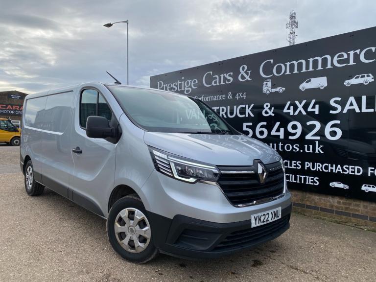 2022 Renault Trafic LL30 2.0 DCI 150 Business L2 LWB PANEL VAN 53K FRSH AIR CON CRUISE PLYLINED P...