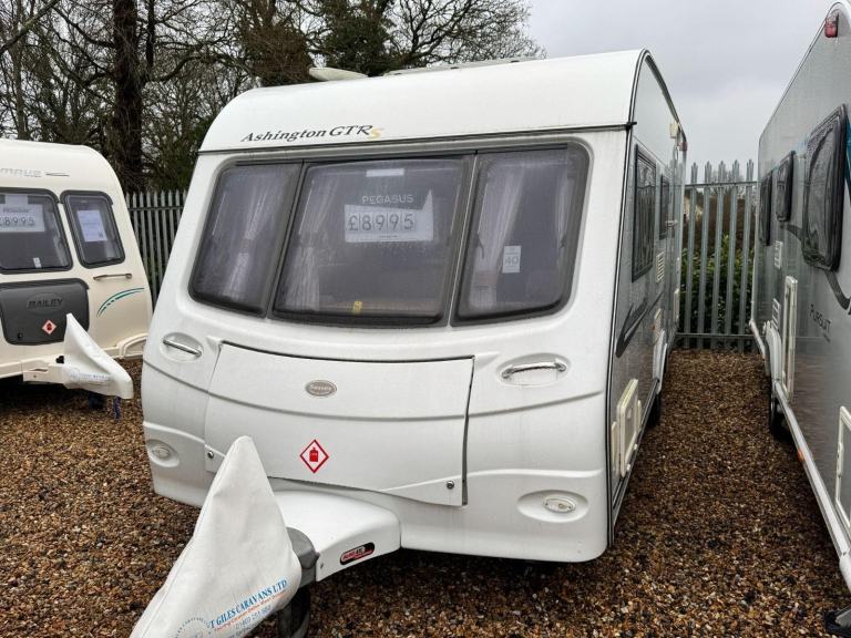 2011 Coachman Ashington comes with starter pack
