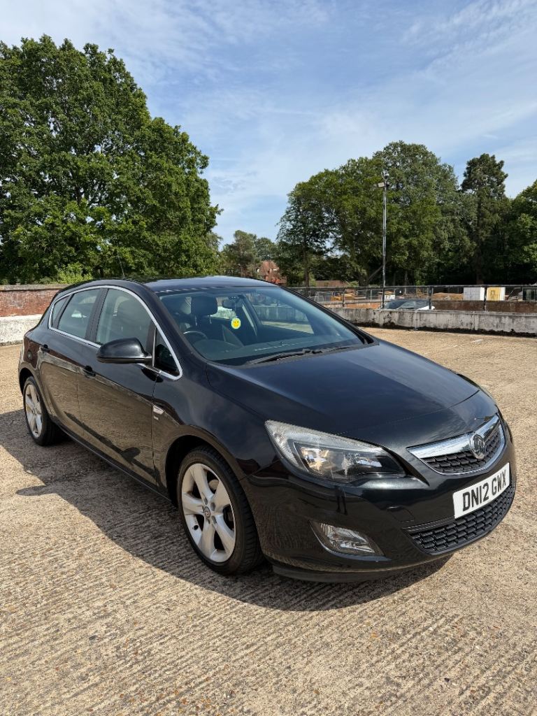 Vauxhall, ASTRA, Hatchback, 2012, Manual, 1598 (cc), 5 doors