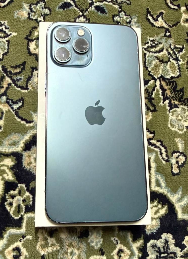 Apple iPhone 12 Pro Max 256 Gb Unlocked Excellent Condition 