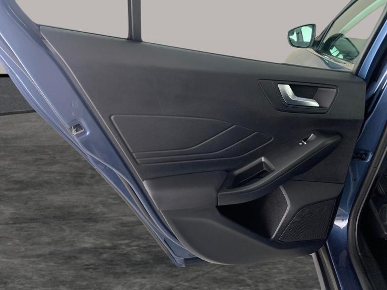 2022 Ford Focus 1.0 EcoBoost Hybrid mHEV 155 Titanium 5dr ESTATE PETROL Manual