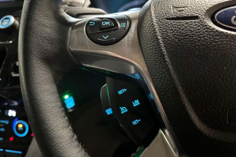 2021 Ford Tourneo Connect 1.5 EcoBlue 120 Titanium 5dr Manual MPV Diesel Manual