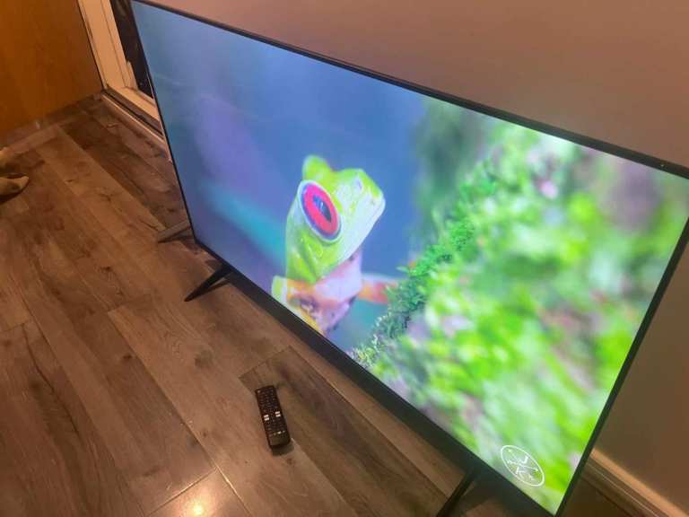 Ex display 2024 - 2025 top of the range 55 inch LG 4 k UHD smart tv with wi fi 