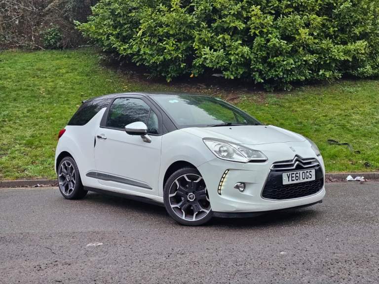 Citroen, DS3, Hatchback, 2011, Manual, 1560 (cc), 3 doors