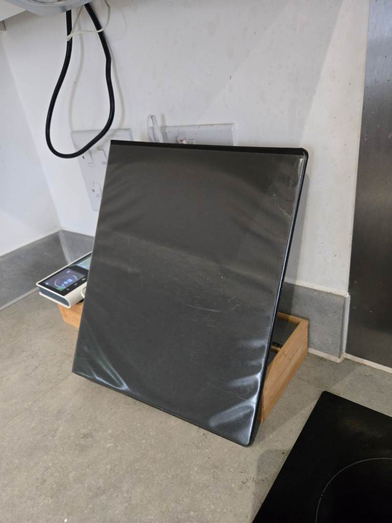 Fantastic esselte lever arch file