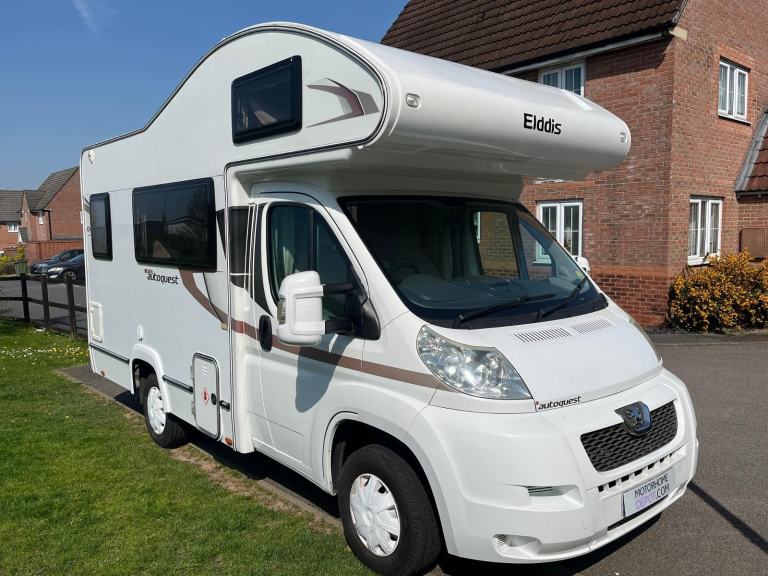 Elddis Autoquest 100, 2012 19,308 Miles 4 Berth/4 Belt