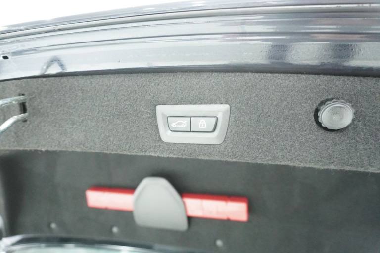 2015 BMW 7 Series 730Ld M Sport 4dr Auto SALOON DIESEL Automatic