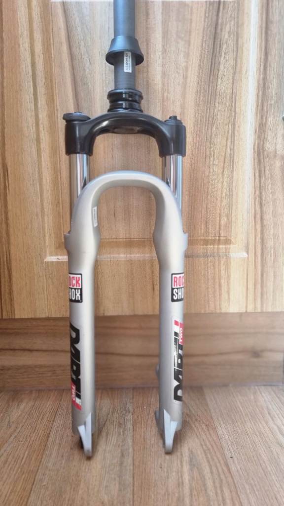 Rockshox dart 2  26in forks