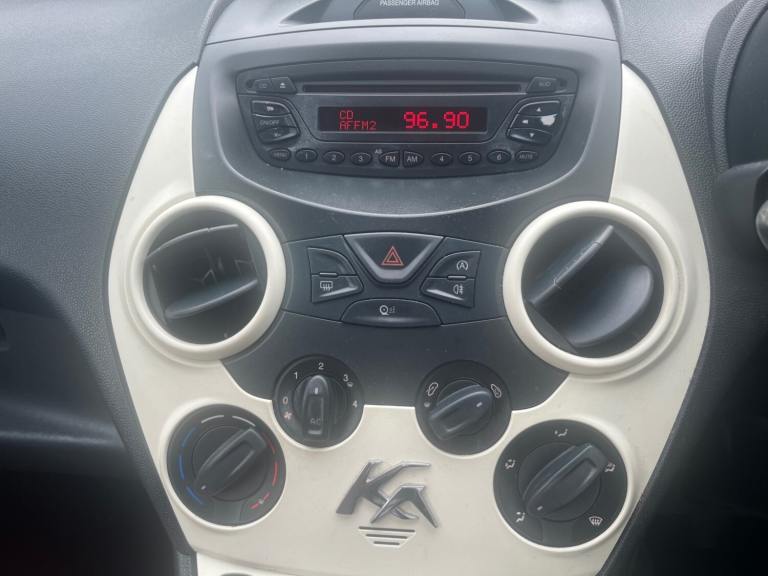 2015 Ford Ka 1.2 Edge 3dr [Start Stop] HATCHBACK Petrol Manual