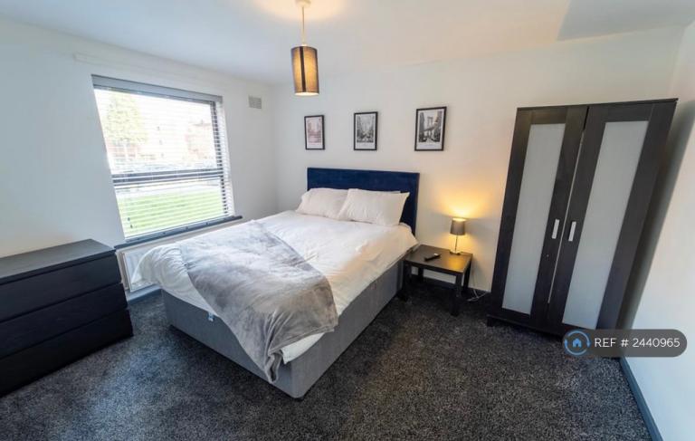 1 bedroom flat in Wharfside Street, Birmingham, B1 (1 bed) (#2440965)