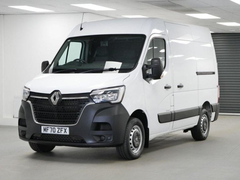70 RENAULT MASTER 2.3 DCI 135 BHP SM SHORT MEDIUM BUSINESS