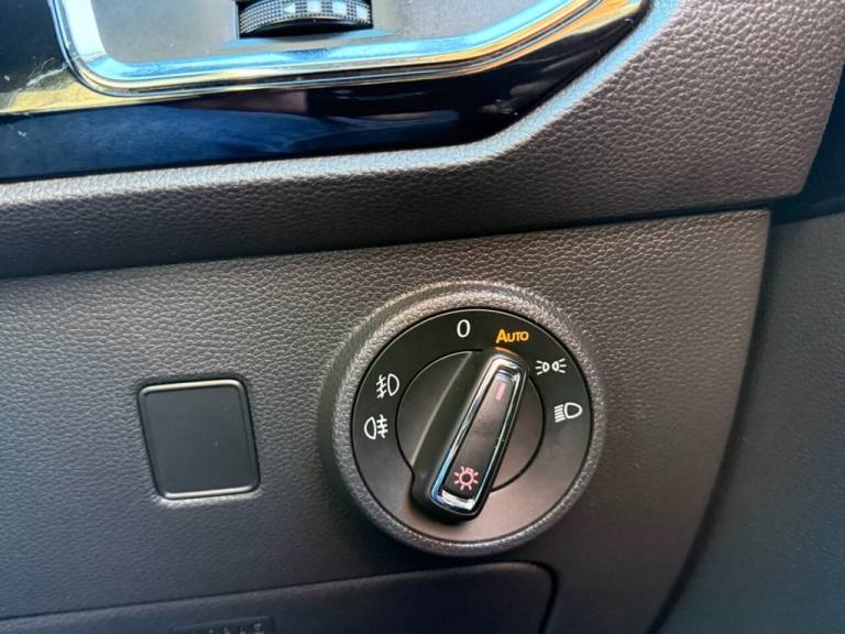 2016 66 SEAT ATECA 2.0 TDI XCELLENCE SUV 5DR DIESEL MANUAL 4DRIVE EURO 6 (S/S) (