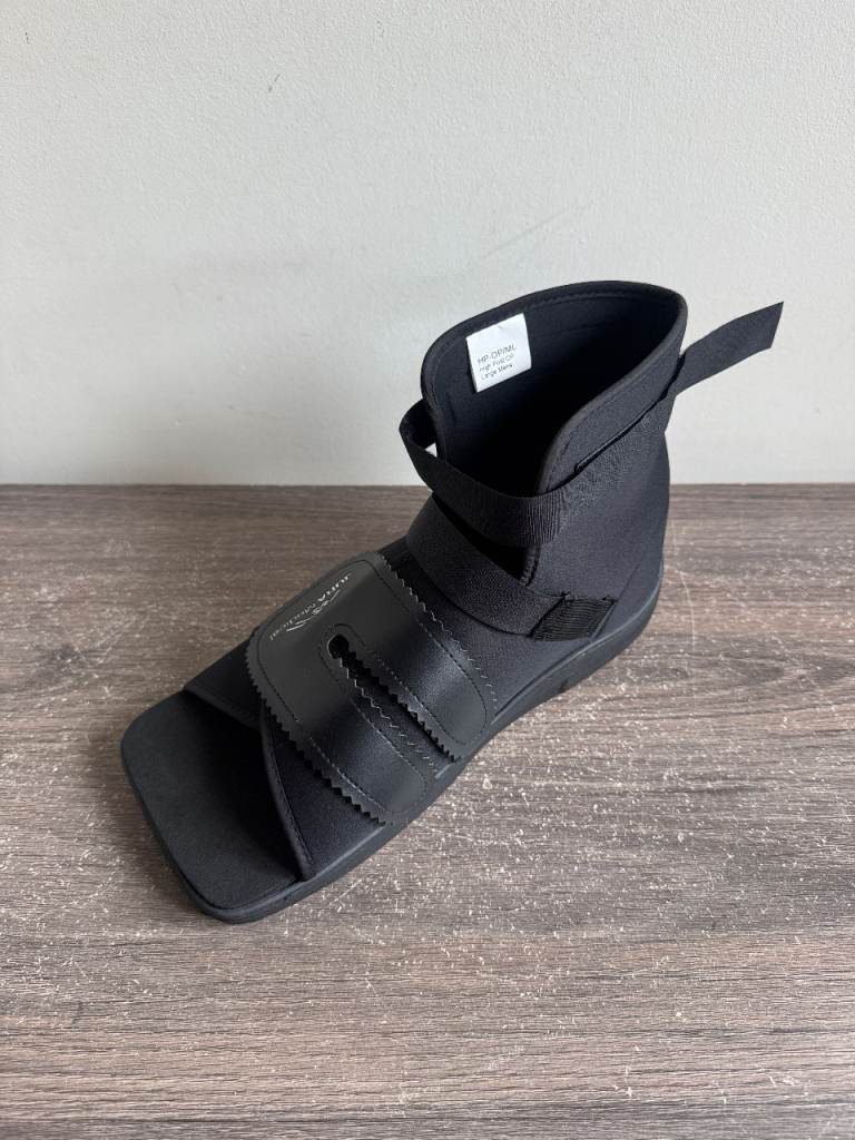 Jura Medical High Post-Op Medical Shoe Black NEW