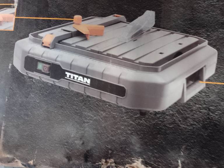 Titan Electric Tile Cutter 