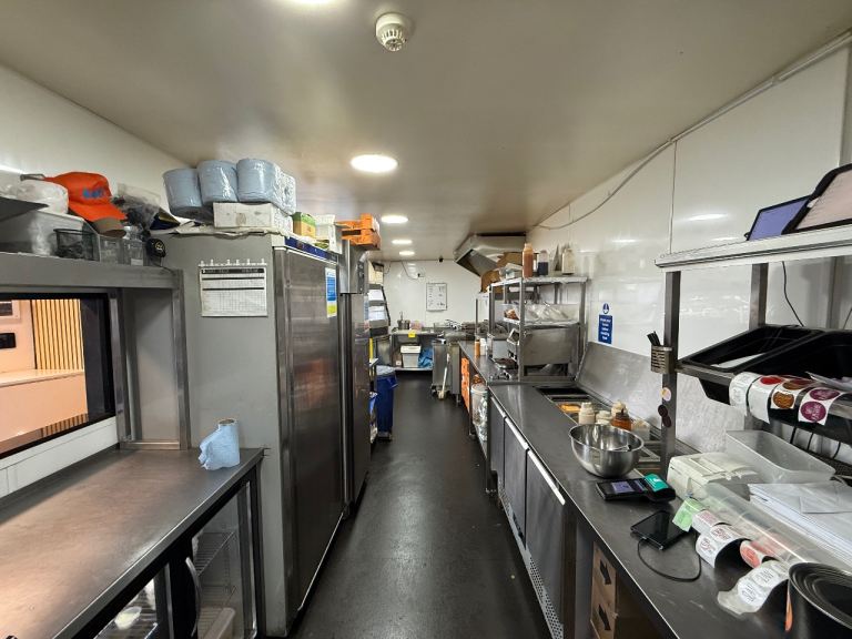 Takeaway Fast Food Shop Business For Sale - Prime Location - Newly Refurbished - Late Night License
