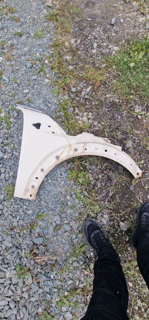 2008 r56 Mini cooper driver Wing