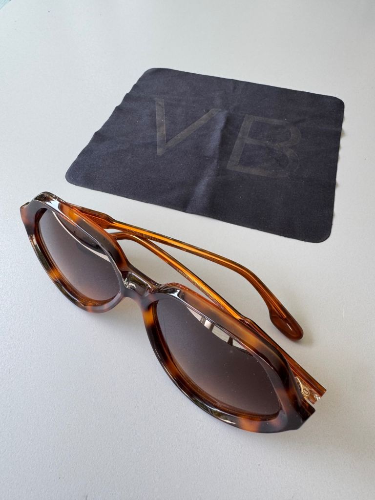 GENUINE Victoria Beckham Ladies Oversized Sunglasses