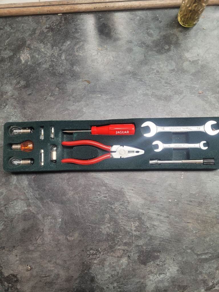 Maintenance kit