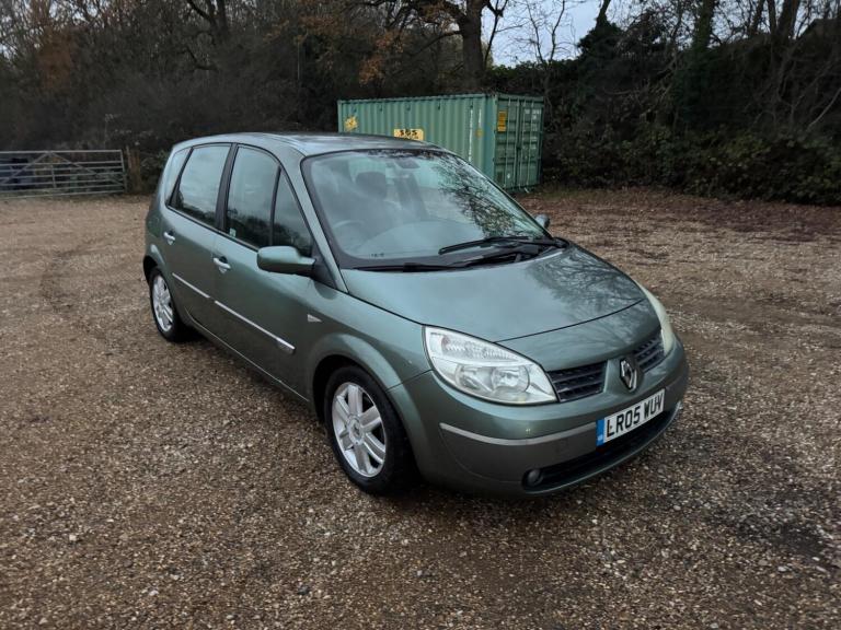 2005 Renault Megane 1.6 VVT Dynamique 5dr Auto MPV PETROL Automatic