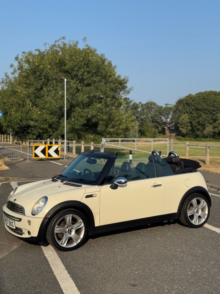 Mini, CONVERTIBLE, Convertible, 2007, Semi-Auto, 1598 (cc), 2 doors