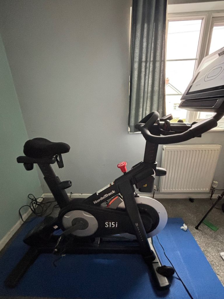Exercise bike Nordic track studio cycle