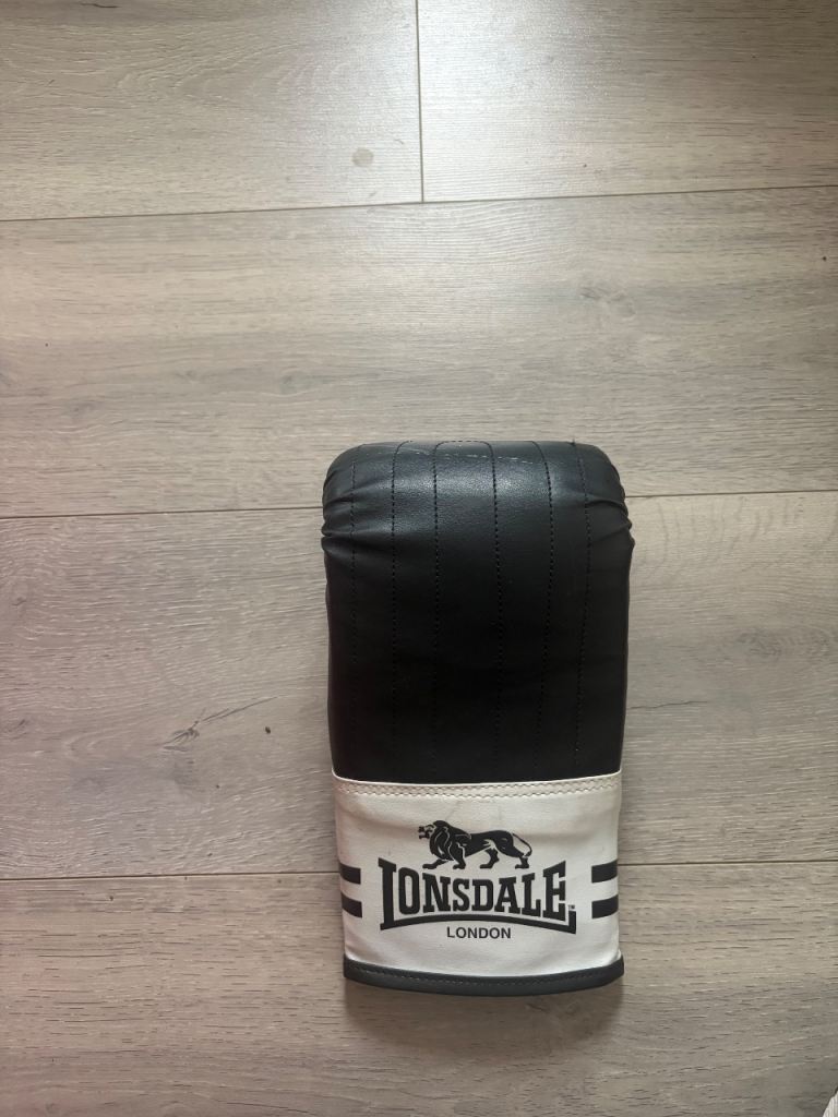 Lonsdale London x1 boxing glove