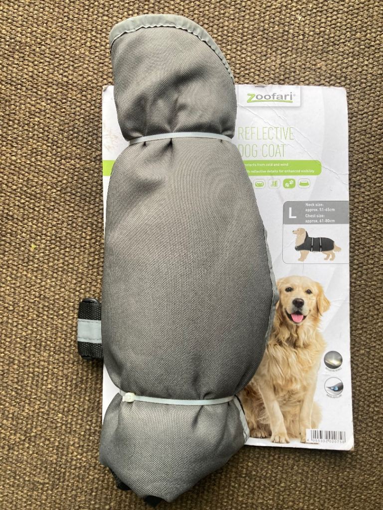 Zoofari (large size) water repellent, reflective dog coat with fleece lining.