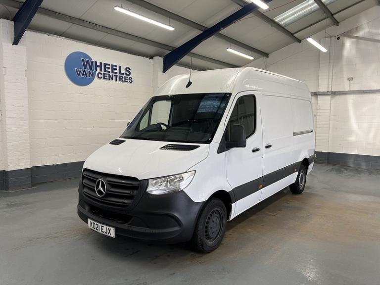2021 Mercedes-Benz Sprinter 3.5t H2 Progressive Van PANEL VAN DIESEL Manual