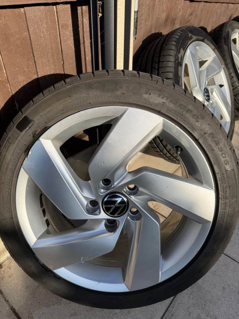 VW Golf MK8 Richmond GTE GTD GTI Alloy Wheel x4 with Tyres