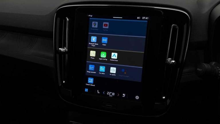 2025 Volvo EC40 Single Motor Extended Range 78kWh Plus SUV 5dr Electric Auto (252 ps) ESTATE Elec...