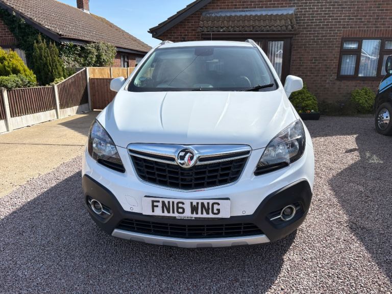 Vauxhall Mokka 1.6 white