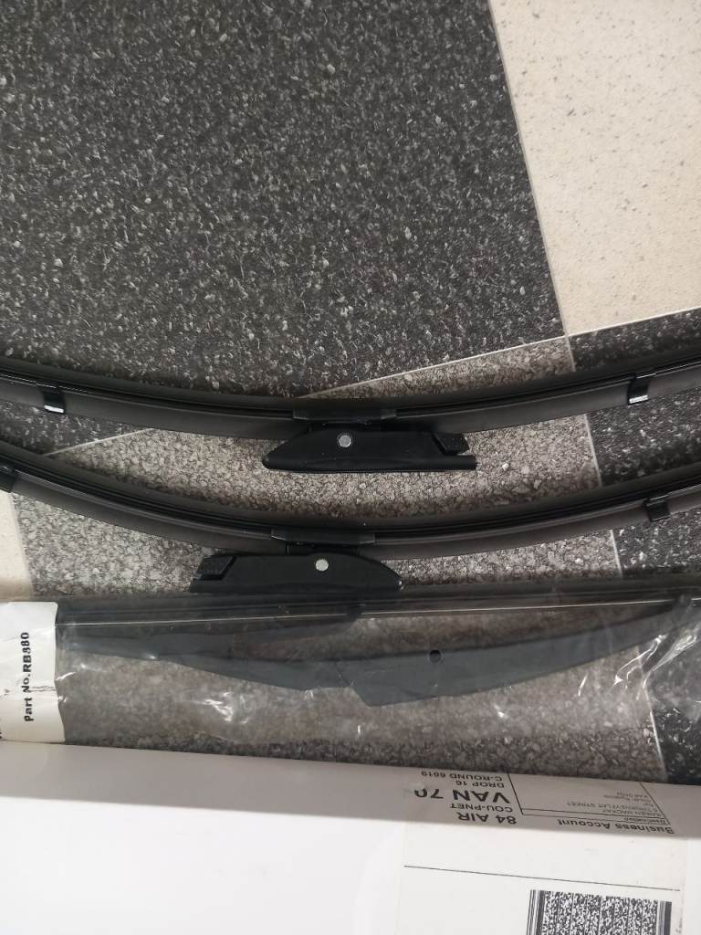 Wiper blades 