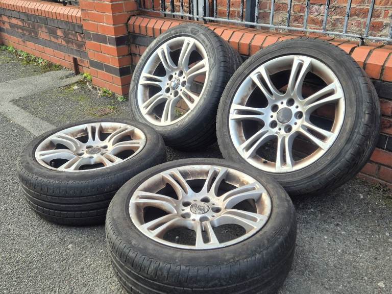 🌟Genuine Bmw 5 series 18 inch staggered alloy wheels with PREMIUM TYRES 