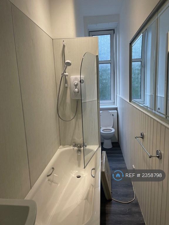 1 bedroom flat in Dumbarton Road, Glasgow, G11 (1 bed) (#2358798)