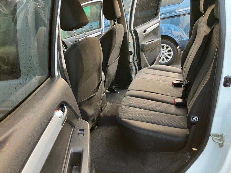 Isuzu Rodeo ISUZU RODEO 4X4 WITH AIRCON. 9,950 NO VAT