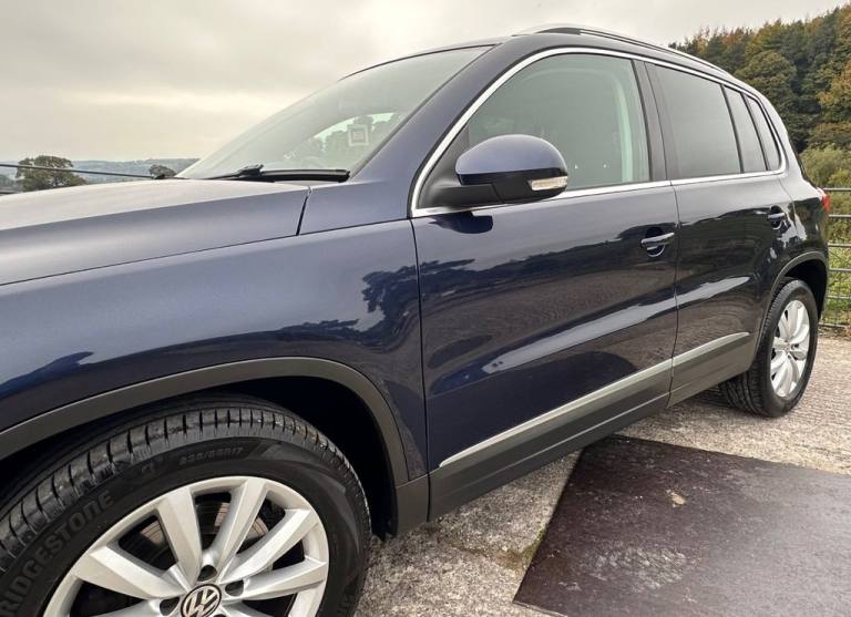 2014 Volkswagen Tiguan 2.0 TDI BlueMotion Tech Match SUV 5dr Diesel Manual 2WD Euro 5 (s/s) (140 ...